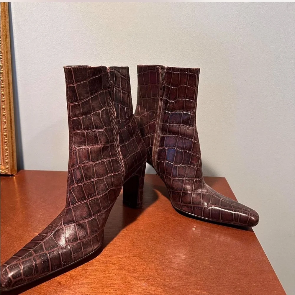 Nine West- Brown croc print leather ankle boots - Picture 2 of 4